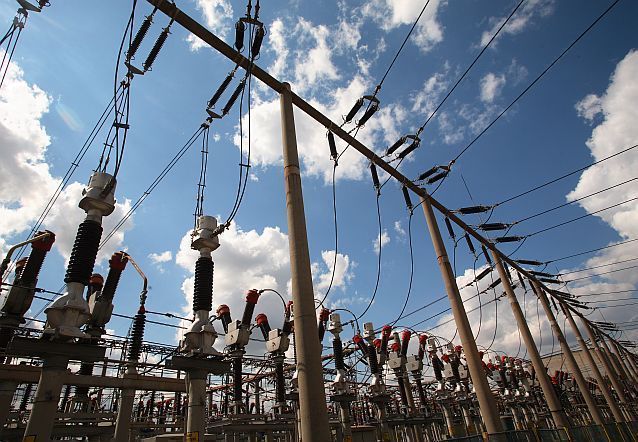 ANRE va majora de patru ori garanţia solicitată investitorilor din sectorul energetic pentru racordarea la rețea, într-un efort de a stimula dezvoltarea investițiilor din domeniul energiei, dar și de a asigura un cadru mai sigur pentru companiile care vor să pună în funcțiune noi capacități de producție sau distribuție
