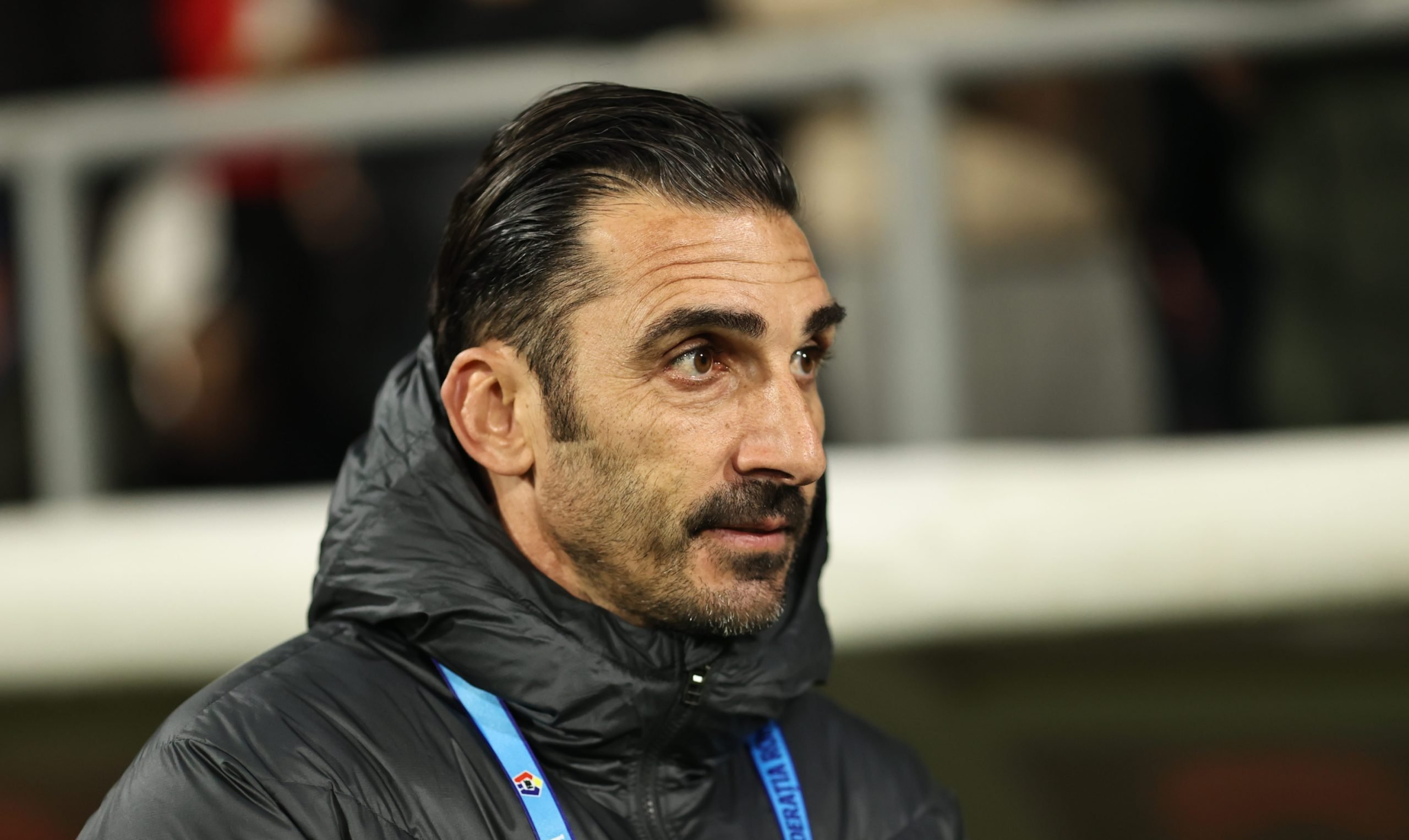 Elias Charalambous, antrenorul cipriot care a condus FCSB în ultimii trei ani, a luat decizia de a părăsi clubul după eșecul suferit în ultima etapă a sezonului regulat din Superliga, când formația „roș-albastră” a pierdut pe teren propriu cu 1-3 în fața U Cluj