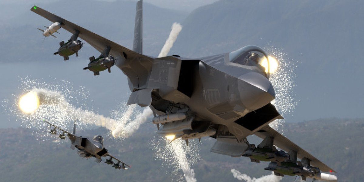 Un avion de vânătoare american F-35 a fost obligat să efectueze o aterizare de urgență pe o bază din Orientul Mijlociu, după ce a fost lovit de un presupus tir iranian, în timp ce zbura într-o misiune deasupra Iranului