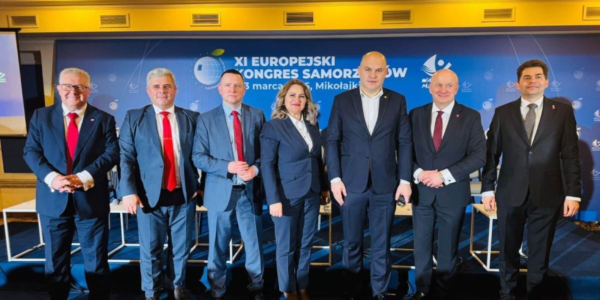 Aleși locali din România, reprezentând Alianța pentru Unirea Românilor (AUR), au avut o prezență remarcabilă la cel mai important eveniment european dedicat administrației locale