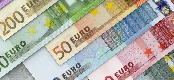 Bursă, crypto, fonduri și imobiliare: previziuni explozive pentru aprilie 2026