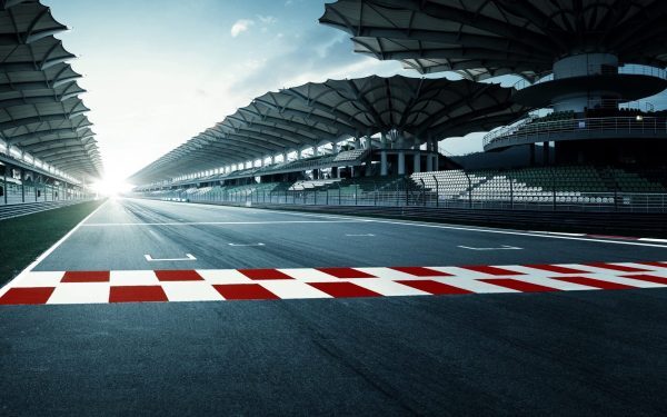 Formula 1 anulează cursele din Orientul Mijlociu din cauza conflictului regional Calendarul sezonului 2023 al Formulei 1 suferă recent o schimbare majoră, decizie luată în urma escaladării tensiunilor din Orientul Mijlociu