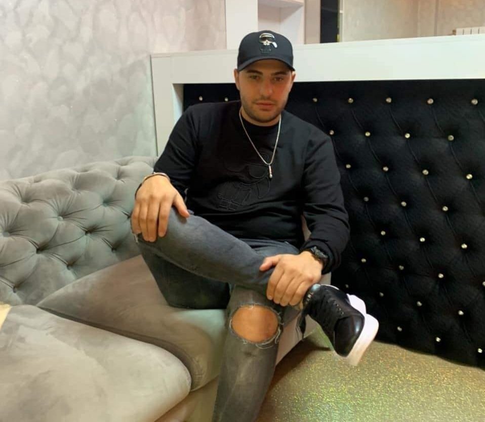 Un fiu celebru al muzicii lăutărești din România, Nicolae Guță, are controverse serioase după ce a fost prins la volan cu permisul suspendat și sub influența substanțelor interzise