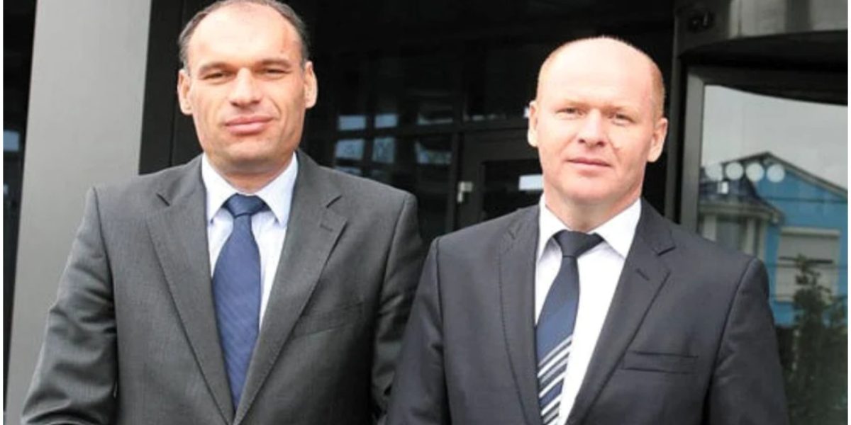 Frații Dragoș și Adrian Pavăl, patronii Dedeman, au reușit să-și construiască un adevărat imperiu în lumea afacerilor din România, iar ultimele lor investiții și achiziții demonstrează că nu se opresc niciodată din a câștiga teren