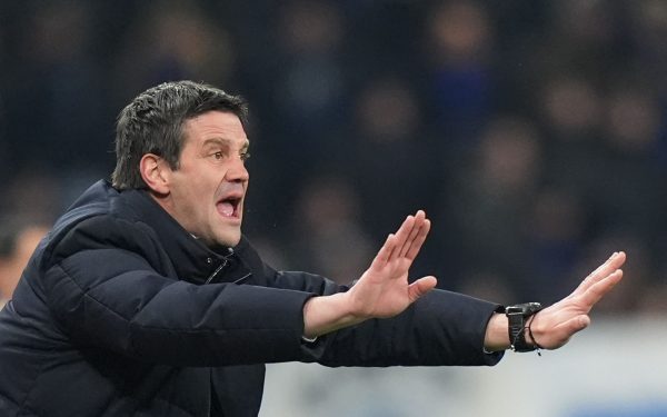 Cristi Chivu pregătește terenul pentru marea bătălie dintre Inter și AC Milan, o întâlnire care, dacă aduce victoria nerazzurrilor, ar putea consfinți oficial titlul de campioană a Italiei pentru echipa lui Chivu