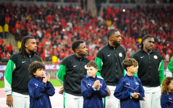 Națiunea Nigeriei își continuă campania în pauza internațională din martie, cu un sentiment de urgență nerezolvată Națiunea Super Eagles pășește în această pauză internațională cu un sentiment de responsabilitate și dorință de a demonstra că, chiar dacă calificarea pentru Cupa Mondială din 2026 pare o linie de orizont greu de atins, echipa rămâne competitivă și dornică să revină la forma de altădată