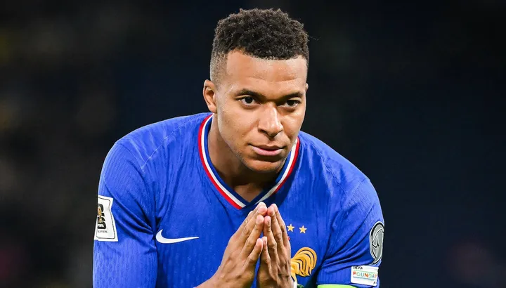 Brazilia și Franța, două dintre cele mai puternice națiuni din lume, se întâlnesc joi pentru un meci amical disputat pe stadionul Gillette din Massachusetts, un eveniment care poate fi interpretat drept un precursor al finalei Cupei Mondiale din 2026