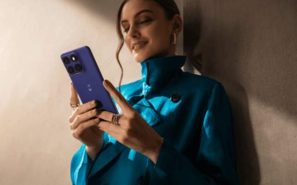 Motorola continuă să își reinsereze prezența pe piața europeană cu un portofoliu de smartphone-uri ce combină inovația și funcționalitatea