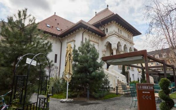 City Grill Group, cel mai mare lanț de restaurante cu capital românesc, a reușit să își consolideze poziția de lider pe piața locală a serviciilor de alimentație publică în 2025, încheind anul cu o cifră de afaceri de aproximativ 90 de milioane de euro