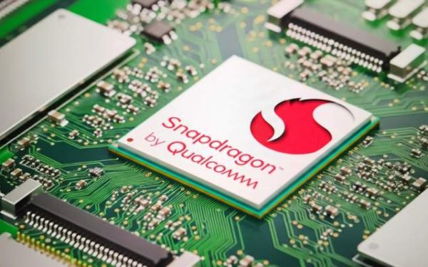Qualcomm poate fi pe cale să schimbe regulile jocului în segmentul laptopurilor, odată cu primele rezultate de performanță pentru noul său procesor Snapdragon despre care se vorbește tot mai insistent