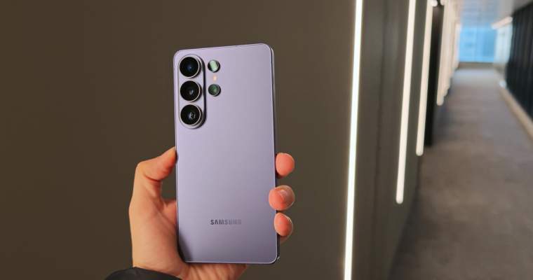 Samsung Galaxy S26 Ultra: putere de invidiat, dar fără surprize De două săptămâni, am avut prilejul să testez cel mai nou flagship al companiei sud-coreene, Samsung Galaxy S26 Ultra