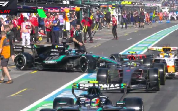 Un incidentaș de intensitate moderată a avut loc în sesiunea de antrenamente de la etapa Australiei de Formula 1, unde piloții s-au confruntat cu probleme tehnice și mici neînțelegeri pe pistă
