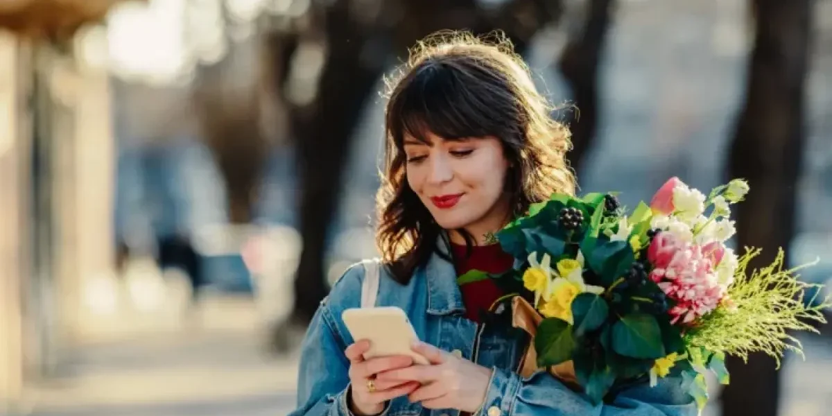 România a marcat, duminică, Ziua Internațională a Femeii printr-o serie de evenimente și activități în piețe și târguri, care au adus în prim-plan tradițiile și simbolurile locale, dar și o oportunitate pentru comercianți de a face vânzări semnificative