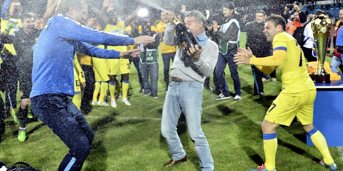 Giedrius Arlauskis, fostul goalkeeper al FCSB și actual jucător al Watford, a fost protagonista unei povești spectaculoase despre carieră, transferuri și momente inedite din viața sa de fotbalist
