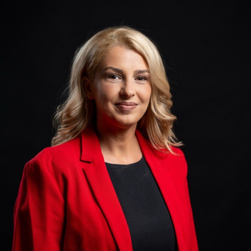 Equans deschide un centru avansat de tehnologie în România pentru a sprijini tranziția digitală și modernizarea serviciilor energetice Compania de servicii energetice Equans, parte a grupului francez Bouygues și antrenată de o cifră de afaceri consolidată de aproximativ 19,2 miliarde de euro pentru anul fiscal 2024, face un pas important în direcția inovației tehnologice, anunțând lansarea unui hub IT de ultimă generație în România