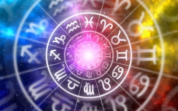 Horoscop 7 martie 2026: Gemenii se confruntă cu probleme financiare, Balanțele evită risc

–

Dacă dorești să ajustez titlul sau să îl reformulez într-un alt stil, te rog să-mi spui!