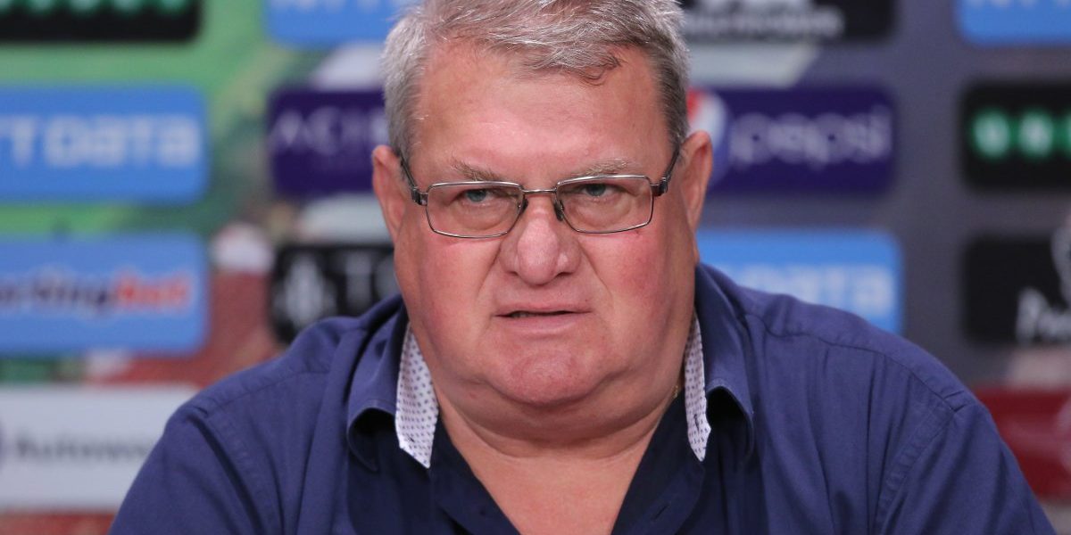CFR Cluj, pe val după o serie impresionantă: Iuliu Mureșan vorbește despre contracandidate și speranțele la titlu După o performanță remarcabilă în SuperLiga, CFR Cluj a obținut a 11-a victorie consecutivă, învingând Dinamo cu scorul de 2-0