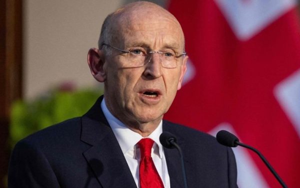 Tensiuni în creștere în zona Mării Mânecii: Iranul lansează rachete spre Cipru, iar Regatul Unit își exprimă îngrijorarea Un nou incident tensionează situația already fragilă din zona Mării Mânecii, unde recent Iranul a lansat două rachete spre insula Cipru