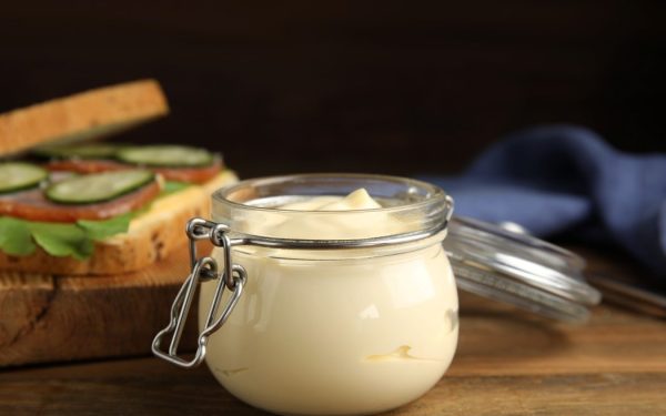 Cu tot mai mulți entuziaști ai alimentației sănătoase și vegane, alternativele la ingrediente tradiționale capătă din ce în ce mai mult teren