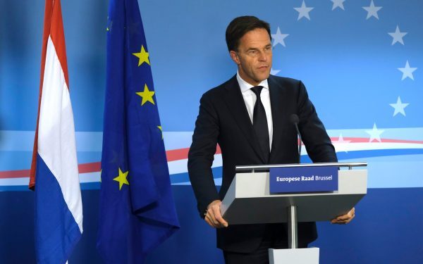 NATO reafirmă angajamentul față de apărarea europeană în contextul extinderii arsenalului nuclear francez Tensiunile legate de politicile nucleare europene au fost recent revăzute la nivelul Alianței Nord-Atlantice, în contextul anunțului oficial făcut de Președintele Franței, Emmanuel Macron, privind intenția de a-și crește arsenalul nuclear
