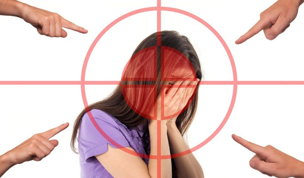 Migrena, o afecțiune neurologică frecventă și adesea subestimată, poate avea un impact devastator asupra calității vieții celor afectați, dar rămâne adesea învăluită în neînțelegeri și aderă la mituri incomplete