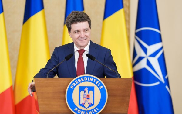 Nicușor Dan: Statul nu reduce accizele la carburanți