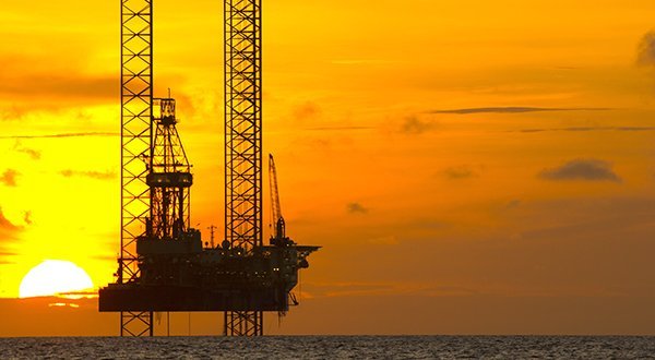 OMV Petrom intră în jocul din Marea Neagră bulgărească, consolidându-și poziția de lider în explorarea offshore Omul de afaceri din energie, OMV Petrom, continuă să-și extindă prezența în zona Mării Neagră, anunțând oficial participarea în cel de-al doilea perimetru offshore din regiune, în Bulgaria