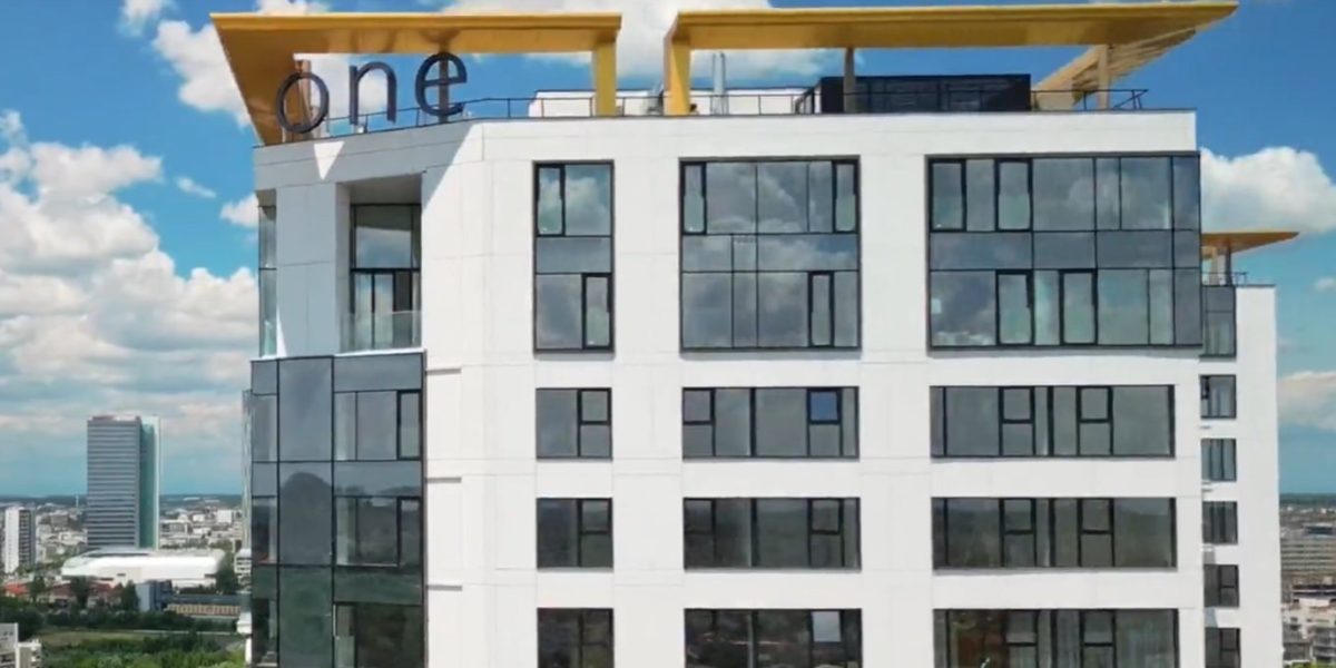 One United Properties plănuiește extinderea internațională în 2023, după succesul de până acum în România One United Properties, unul dintre cei mai importanți dezvoltatori imobiliari din România, intenționează să intre pe piața internațională în acest an, continuând strategia de diversificare și expansiune pe care o pune în aplicare de câțiva ani