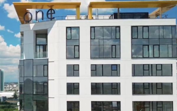 One United Properties plănuiește extinderea internațională în 2023, după succesul de până acum în România One United Properties, unul dintre cei mai importanți dezvoltatori imobiliari din România, intenționează să intre pe piața internațională în acest an, continuând strategia de diversificare și expansiune pe care o pune în aplicare de câțiva ani