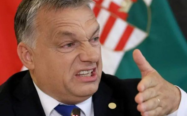 Orban avertizează despre „banditism de stat” și îngheață fluxurile de petrol către Ucraina, pe fondul crizei energetice și al tensiunilor geopolitice Premierul maghiar Viktor Orban a lansat, din nou, acuzații dure la adresa Kievului, calificând acțiunile Ucrainei de blocare a conductei petroliere Drujba drept o formă de „banditism de stat”
