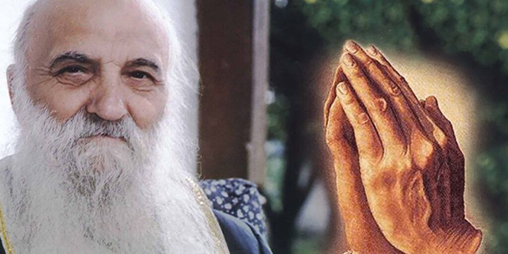 Părintele Ilarion Argatu, unul dintre cei mai renumiți duhovnici ortodocși din România, a lăsat în urmă o comoară de înțelepciune spirituală, învățând credincioșii să distingă adevărul din fața fenomenelor care pot părea mistere sau amenințări nevăzute
