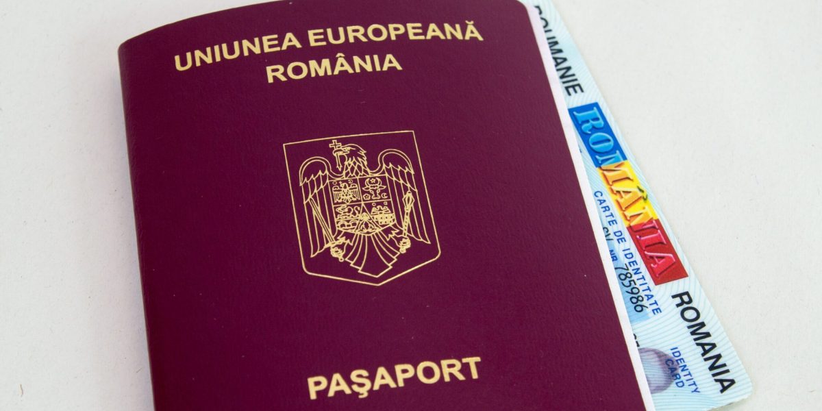 Românii din Israel cu pașapoarte expirate sau pierdute, sfătuiți să apeleze urgent la autoritățile consulare din Haifa Situație de urgență pentru românii aflați în Israel: autoritățile consulare române din Haifa anunță o campanie de alertă menită să prevenă blocajele în procesul de mobilitate și revenire în țară