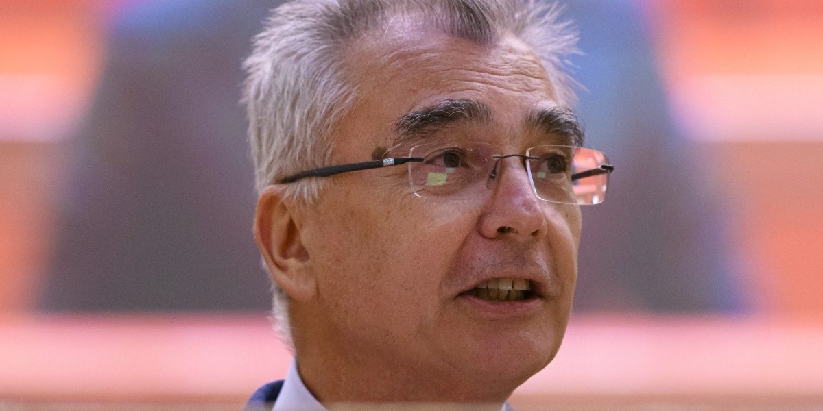 AUR acuză Comisia Europeană de gestionare defectuoasă a politicilor energetice, în timp ce prețurile gazelor explodează în UE Liderul grupului senatorial AUR, Petrișor Peiu, atrage atenția asupra unui dezastru economic generat de administrația europeană în domeniul energetic
