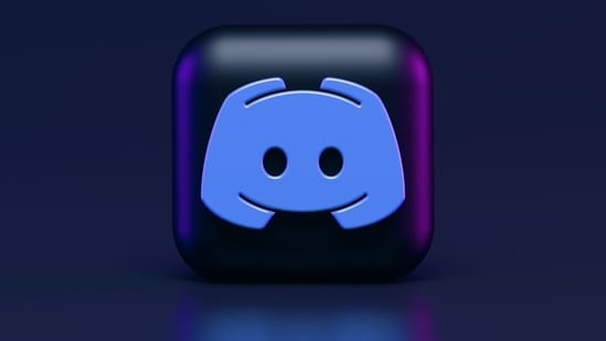 Discord picat: mii de utilizatori, blocaj la voice chat și erori ‘awaiting endpoint’