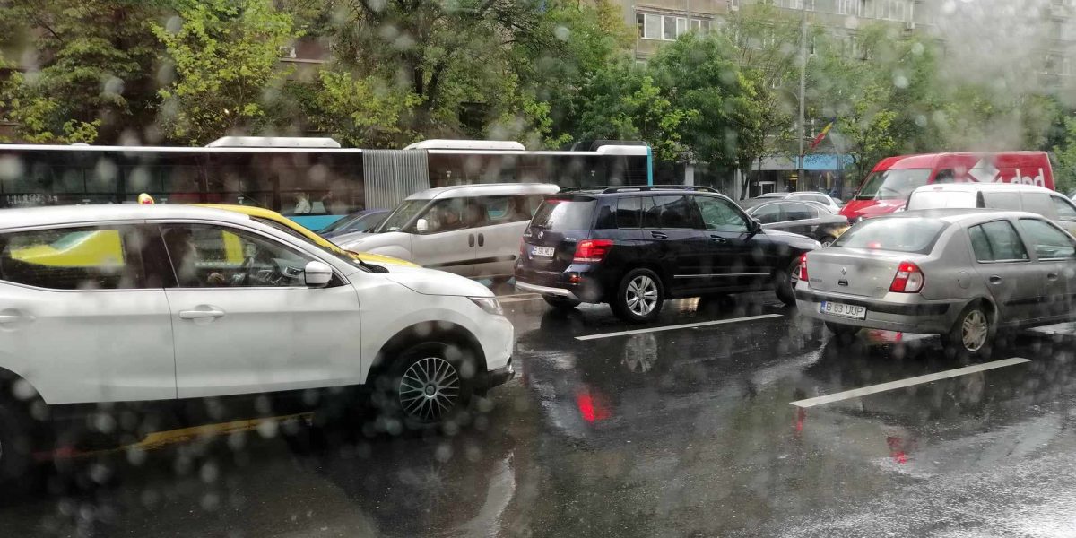 Bucureștiul se confruntă cu o săptămână rece și instabilă, potrivit prognozei meteo ANM Vremea din București va rămâne rece și închisă pentru începutul acestei săptămâni, conform informațiilor furnizate de Administrația Națională de Meteorologie (ANM)