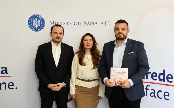 Un pas important în sprijinul prematurilor: Program național de monitorizare a sănătății până la vârsta de 5 ani Un nou proiect național, menit să îmbunătățească considerabil viața copiilor născuți prematur, a fost anunțat recent de Ministerul Sănătății, în colaborare cu Asociația Prematurilor