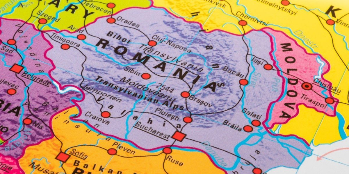 România deține, oficial, peste 5.000 de adăposturi și buncăre destinate protecției populației în cazul unor situații de urgență, însă doar pentru o fracțiune din locuitorii țării, ceea ce ridică semne de întrebare cu privire la eficiența și modernizarea sistemului de protecție civilă