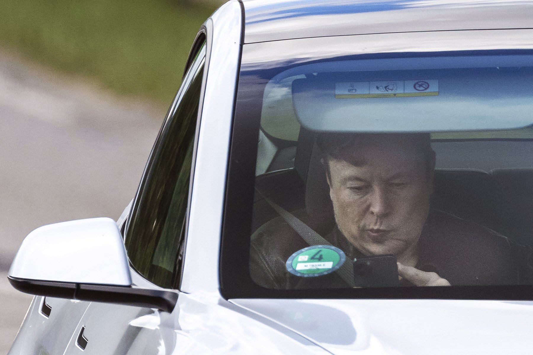 Tesla pășește în arena energiei din Marea Britanie, extinzându-și activitatea dincolo de domeniul mașinilor electrice