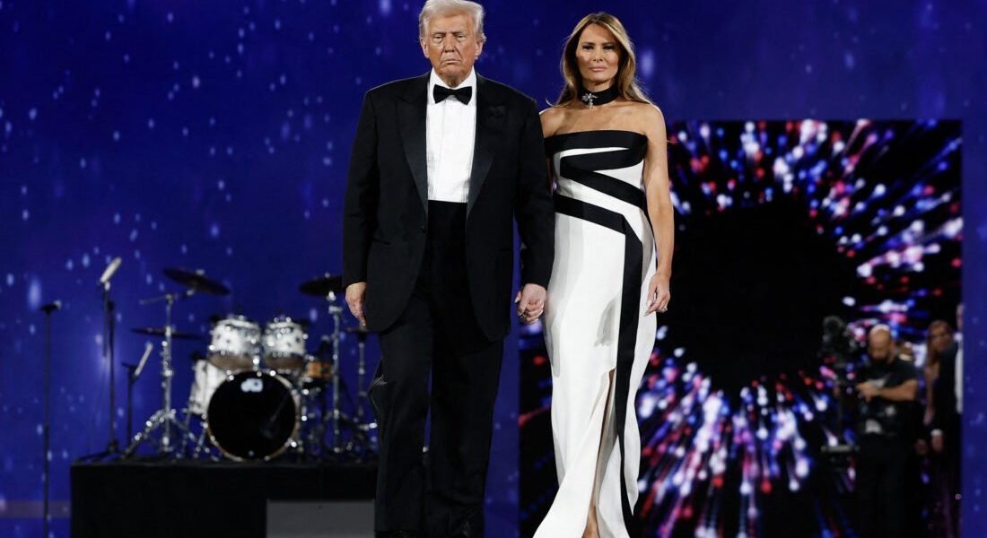 Trump laudă documentarul Melaniei, numindu-o „vedetă de cinema”: „Un film foarte popular”