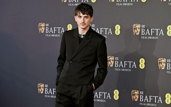 Secretele din spatele succesului la Oscar: mai mult decât replici memorabile Oamenii de film care ajung pe scena premiilor Oscar nu se limitează doar la interpretarea impecabilă a scenariului sau la un rol bine ales