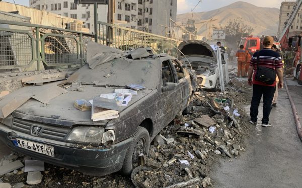 Misiune ONU condamnă acțiunile militare ale Israelului și SUA în Iran, subliniind încălcarea drepturilor internaționale O anchetă independentă a Națiunilor Unite a emis miercuri un raport dur, critici acerbi la adresa acțiunilor militare din ultimul timp în Iran, evidențiind că intervențiile Israelului și Statelor Unite, precum și măsurile de represalii ale Teheranului, încalcă flagrant principiile fundamentale ale dreptului internațional