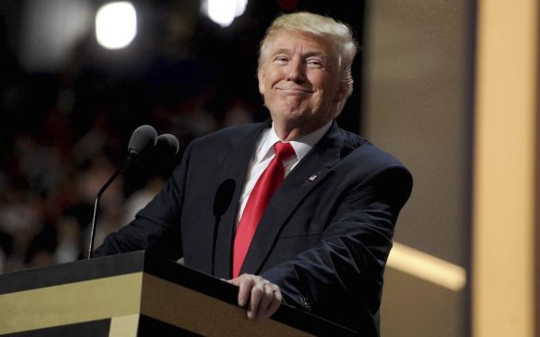 Trump, singurul lider care a abordat cu seriozitate problema păcii globale În lumea politică internațională, eforturile de a soluționa conflictele majore par să fie adesea marcate de compromisuri sau tergiversări