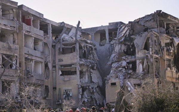 Iranul se află în centrul unui nou joc de putere în Orientul Mijlociu, după ce informații neoficiale sugerează că Statele Unite și Rusia se află începând să transpire pe aceeași scenă, în timp ce tensiunile din regiune continuă să escaladeze