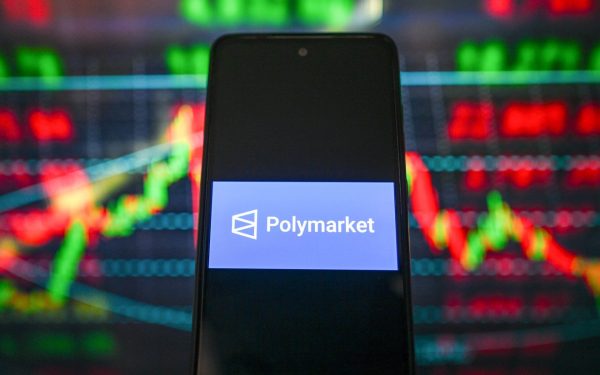 Pariorii de pe Polymarket au amenințat un jurnalist israelian pentru a schimba un articol privind războiul din Iran, cu o miză de 12 milioane de dolari