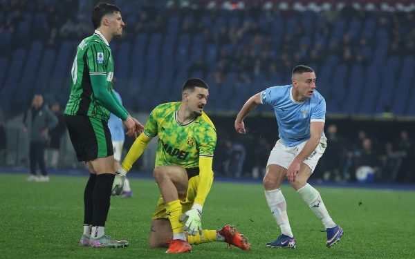 Lazio Roma a învins-o pe Sassuolo, scor 2-1, într-un meci disputat pe Stadio Olimpico și contând pentru etapa a 28-a din Serie A