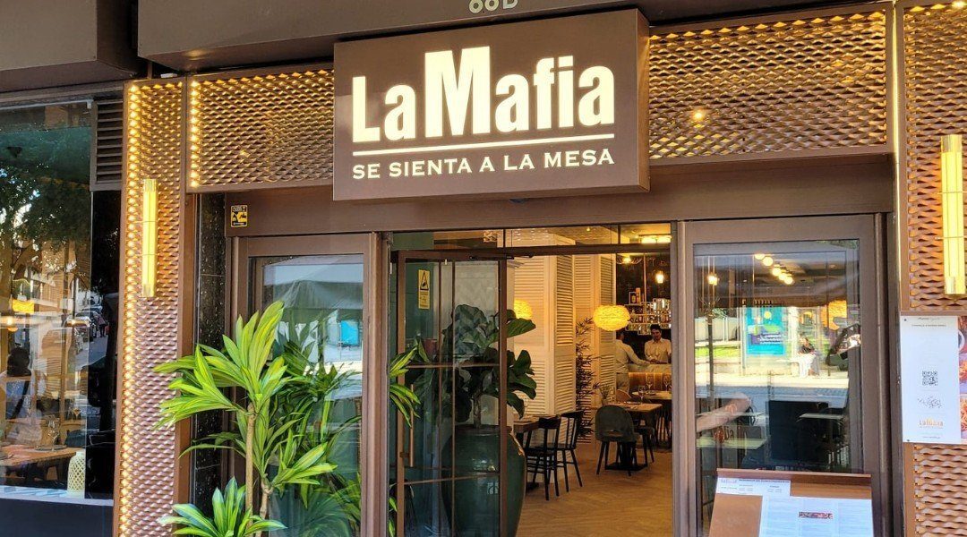 Italia a câștigat procesul împotriva lanțului spaniol „Mafia se așează la masă”