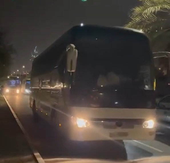 Românii evacuați din zona de criză: 273 de cetățeni aduși la București din Oman și Qatar La începutul acestei săptămâni, eforturile autorităților române pentru repatrierea cetățenilor aflați în zone afectate de criza internațională au înregistrat rezultate semnificative