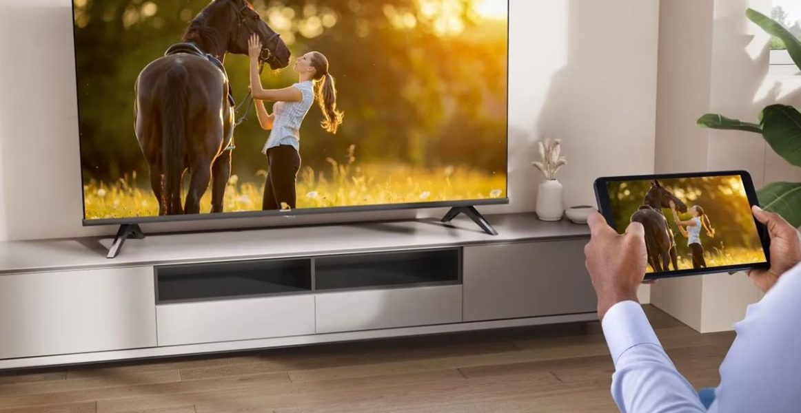 Altex continuă să răscolească piața de electrocasnice și electronice cu oferte din ce în ce mai atractive pentru consumatori, iar ultimele reduceri aduc în prim-plan un model de televizor smart accesibil și extrem de funcțional: HISENSE 40A4Q