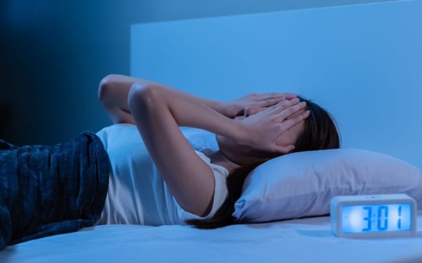 Un studiu extrem de amplu, realizat pe aproape un milion de veterani americani, scoate la iveală o combinație periculoasă de tulburări de somn, care ar putea duce la un risc crescut de boli de inimă