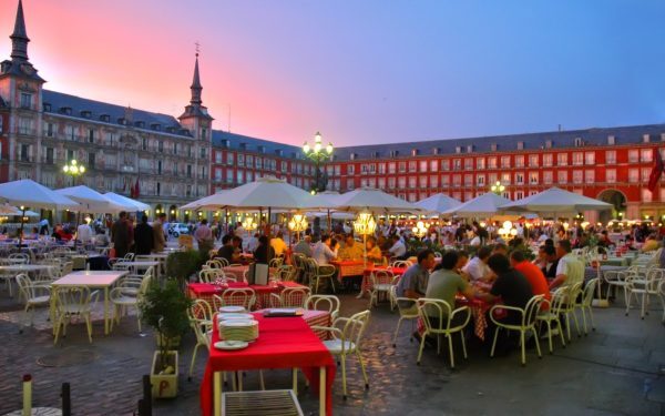 Madrid, cel mai romantic oraș din Europa, depășește Paris și Veneția (studiu)